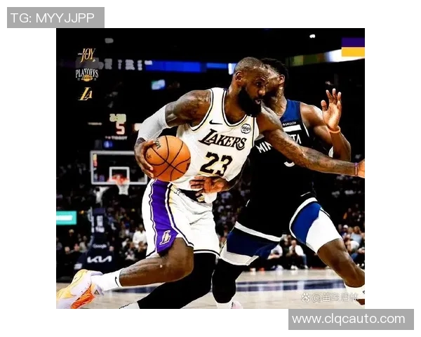 湖人队惊艳全网凭一动作掀热议瞬间霸榜引爆球迷疯狂讨论