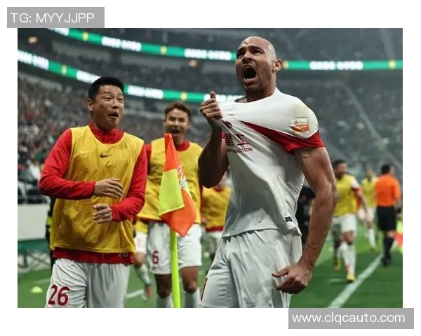 太阳荣膺月度最佳球员称号 实至名归的卓越表现引领全队胜利