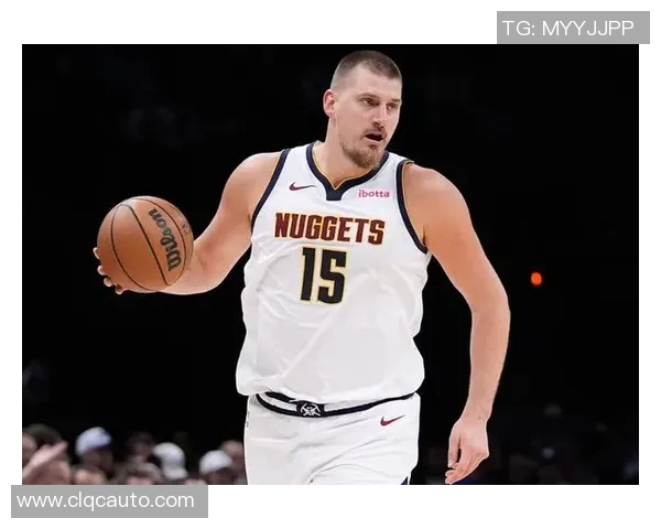 约基奇近期五场比赛精彩数据统计分析与表现回顾 约基奇近期五场比赛精彩数据统计分析与表现回顾