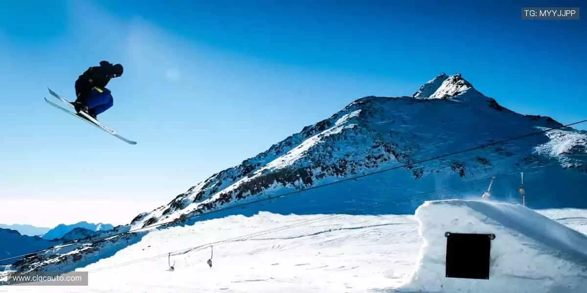 全球赛事同步直播，实时数据掌控赛场！📊 每一秒都不容错过！